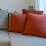Apartment 2br - Workspace With Elevator *