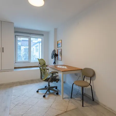 2br - Workspace With Elevator * 바르나
