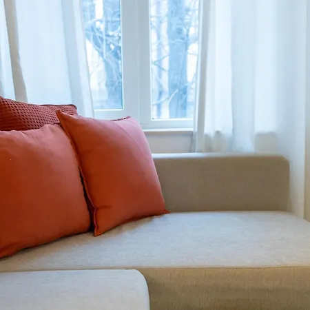 2br - Workspace With Elevator Варна