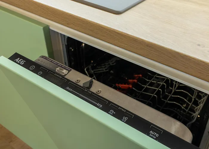 2br - Workspace With Elevator Apartment Varna