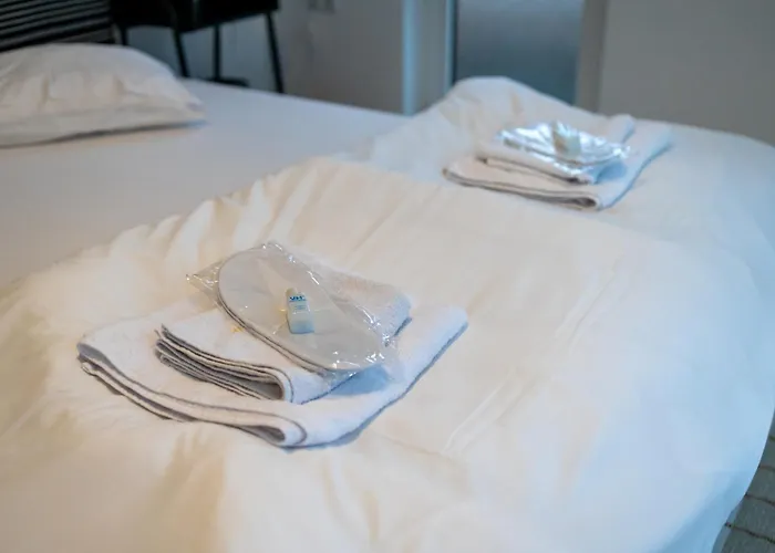 2br - Workspace With Elevator *