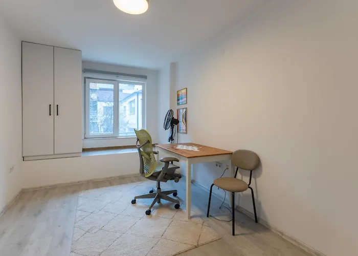 2br - Workspace With Elevator * וארנה