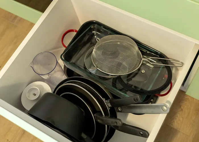 Apartment 2br - Workspace With Elevator